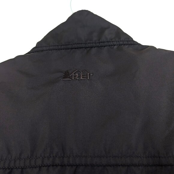 REI Vest Men's L Black Blue Full Zip‎ Snap Mock Neck Pockets Outdoors Logo - Picture 4 of 15